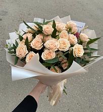 Букет Кремовые розы Латте в Хохольском